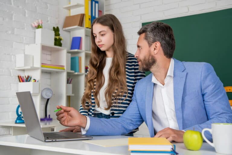 Become a Teaching Assistant